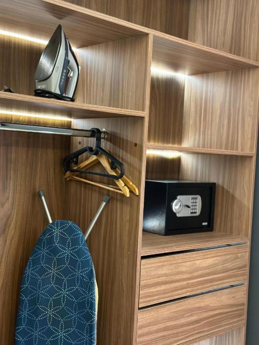 Centrico 4 Tanger Idrissia Apartment Ngoại thất bức ảnh